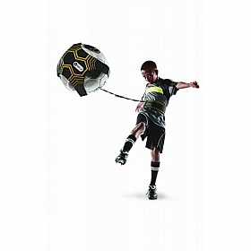 Футбол "Star Kick Trainer" SKLZ от магазина РиниСпорт